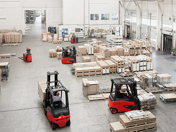 Lithium Batterien für Logistikzentren